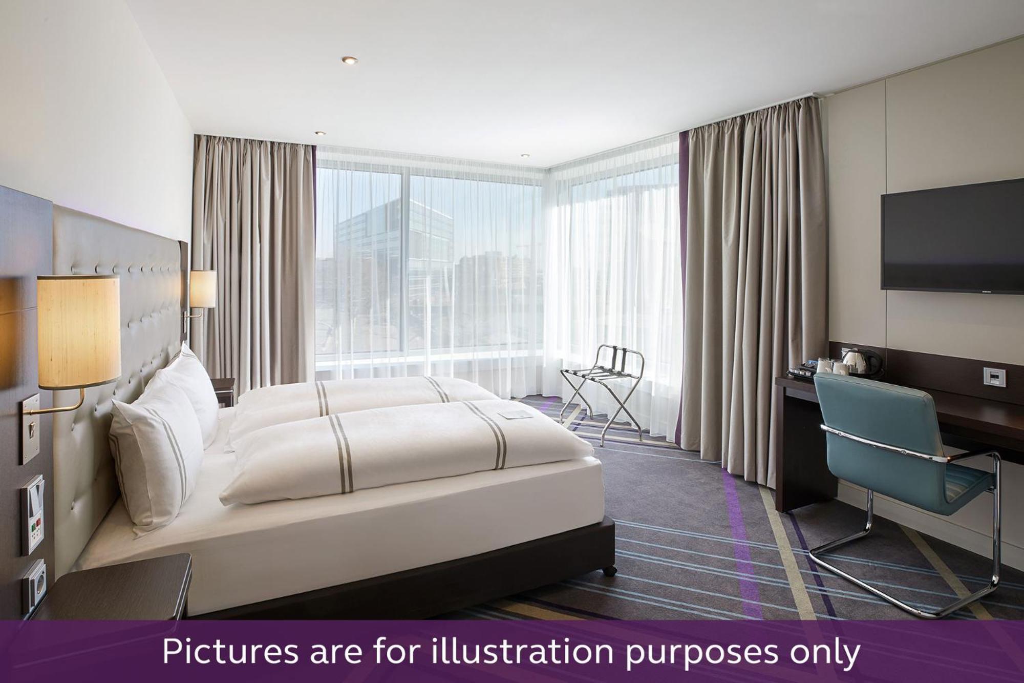 Premier Inn Koeln City Centre Bagian luar foto