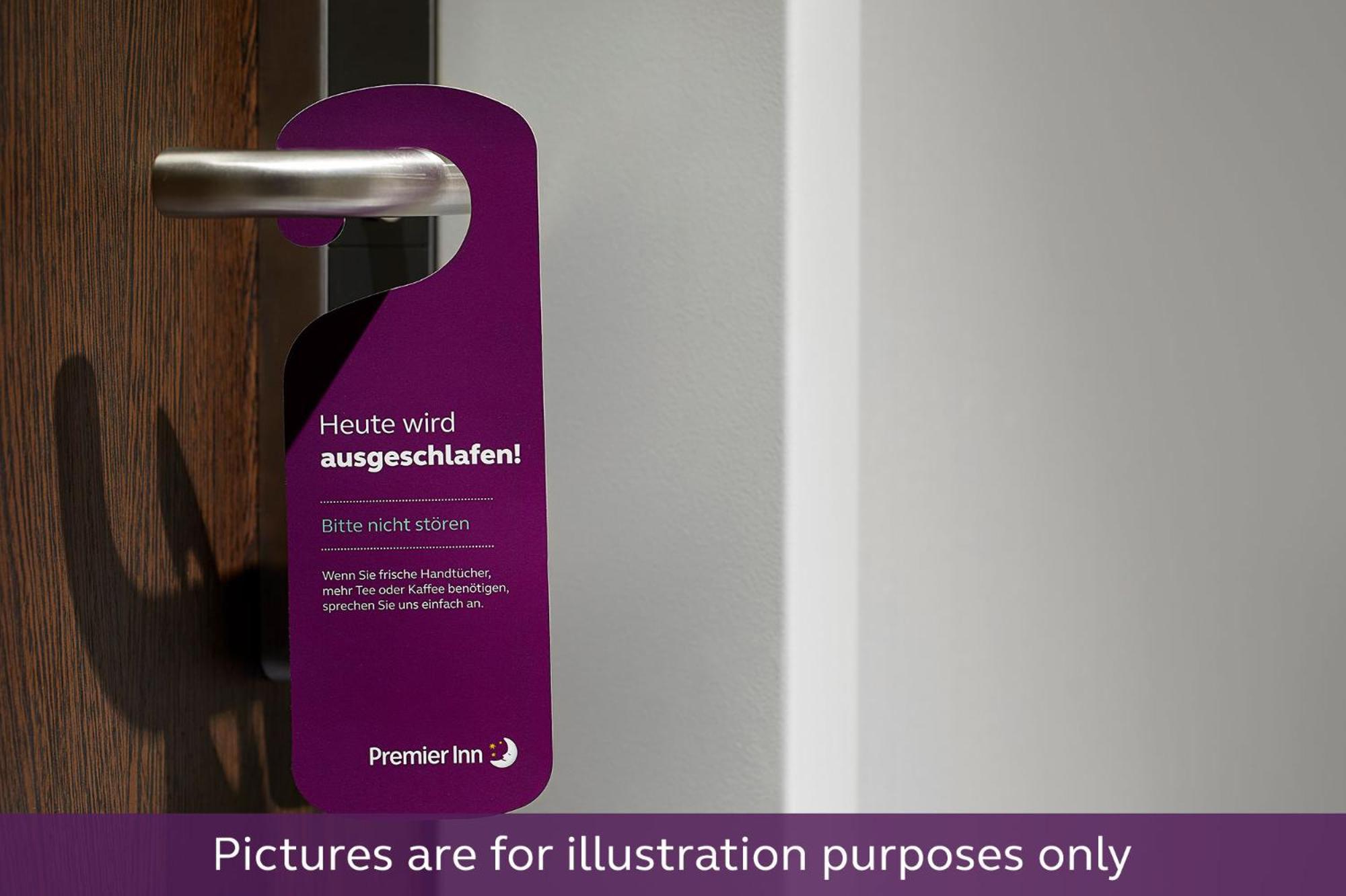 Premier Inn Koeln City Centre Bagian luar foto